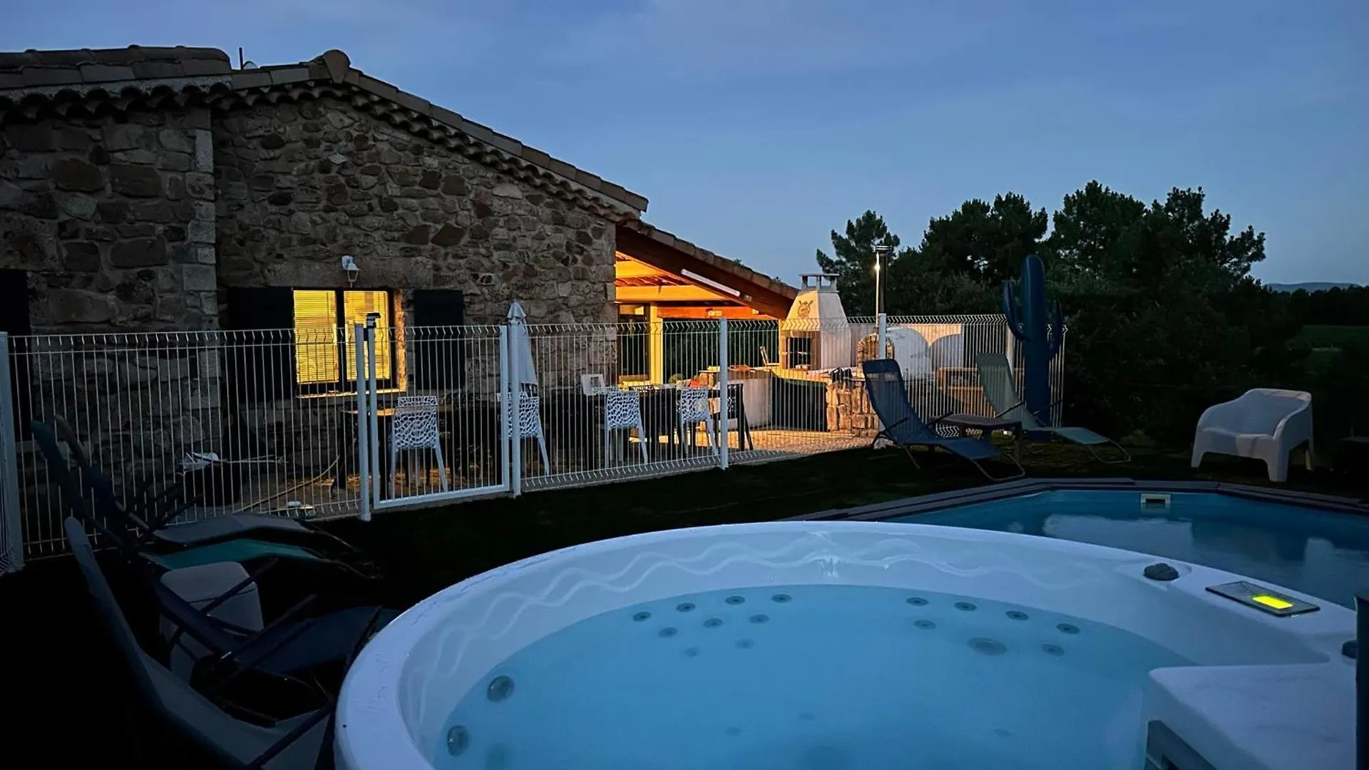 Gite Le Chant Des Mesanges 07260 Vernon Vernon  France