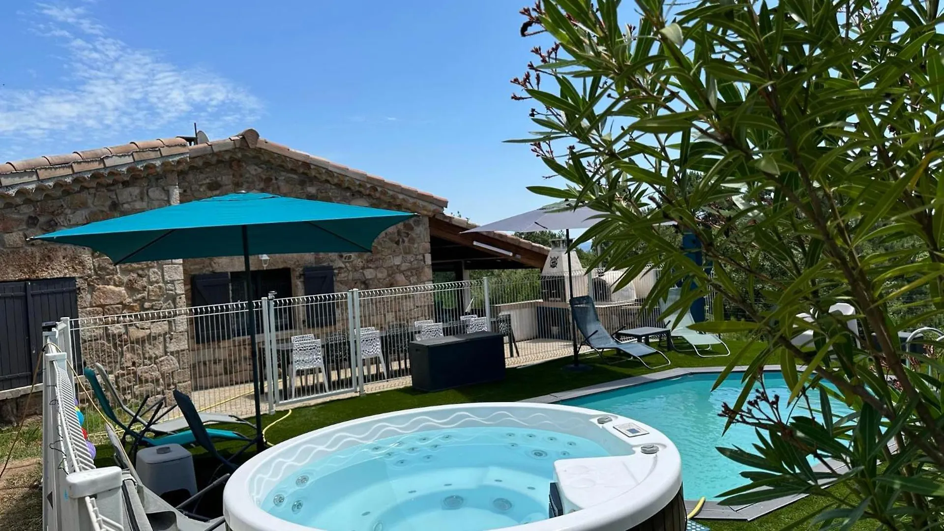 Gite Le Chant Des Mesanges 07260 Vernon Vernon  Holiday home